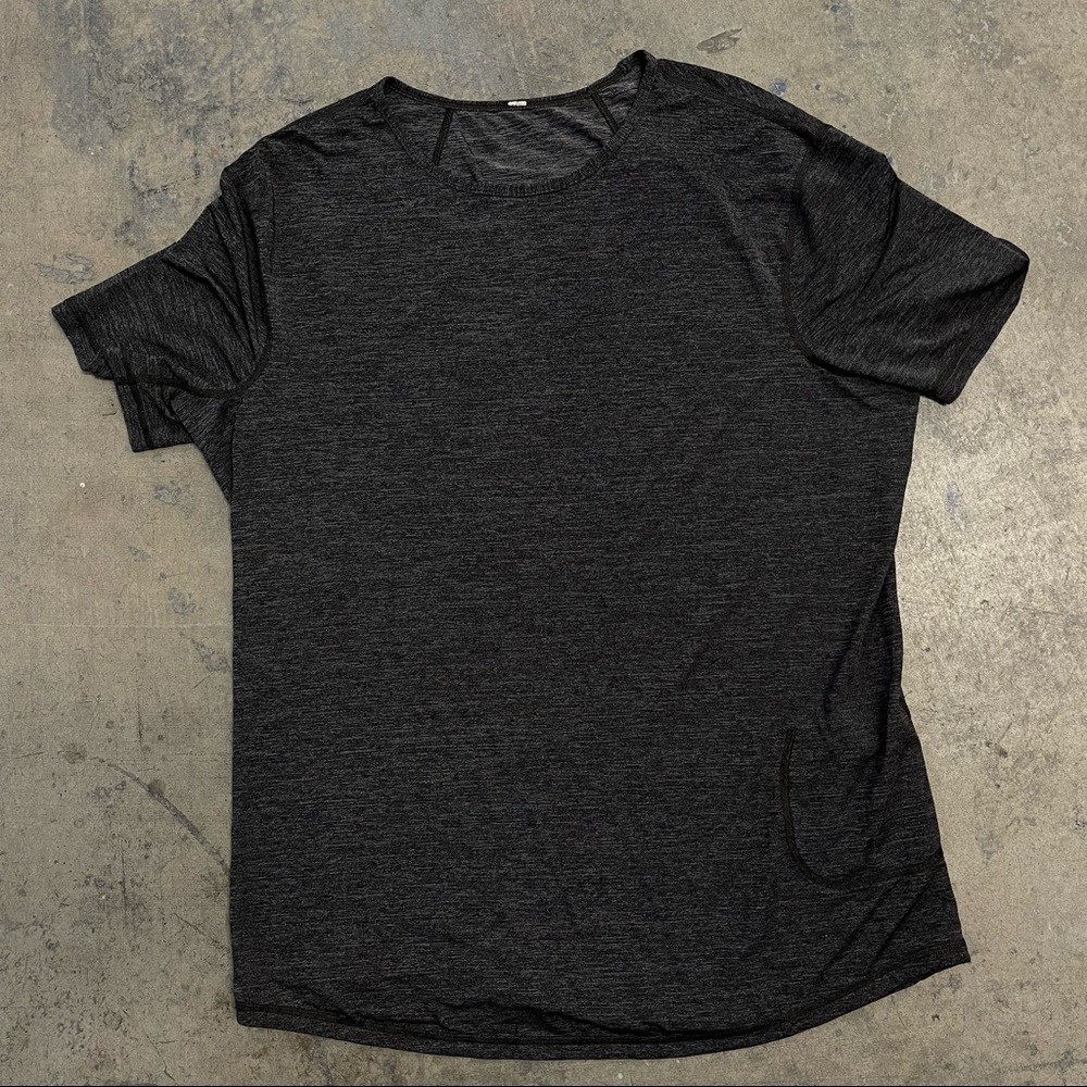 ❤️…Lululemon athletic shirt